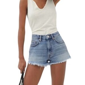 BDG by Urban Outfitters Mid-Rise Essential Jean Shorts, size 28